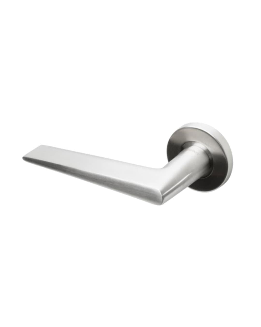 Onslow lever handle with spring assisted rose